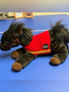 Wells Fargo Legendary Pony Mike with Fabric Saddle